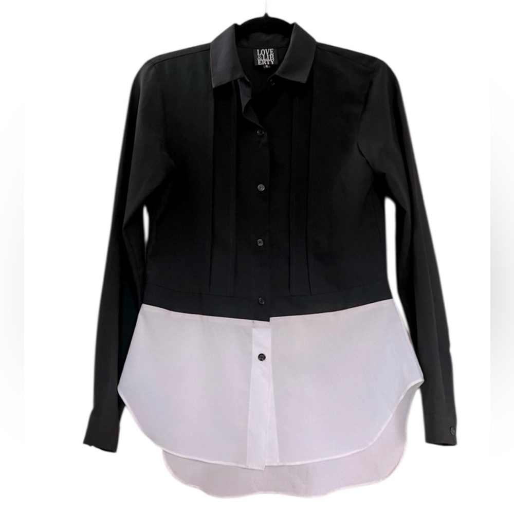 Love & Liberty 100% Silk Colorblock Button Down, Black and White, Size 6